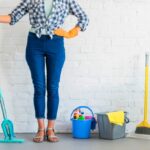 Як прибрати цвіль зі стін в квартирі