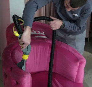 Хімчистка м'яких меблів Київ